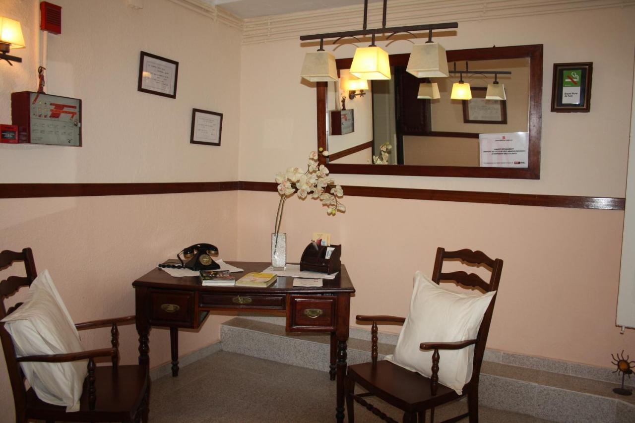 Pension Colmenero Barcelone Extérieur photo
