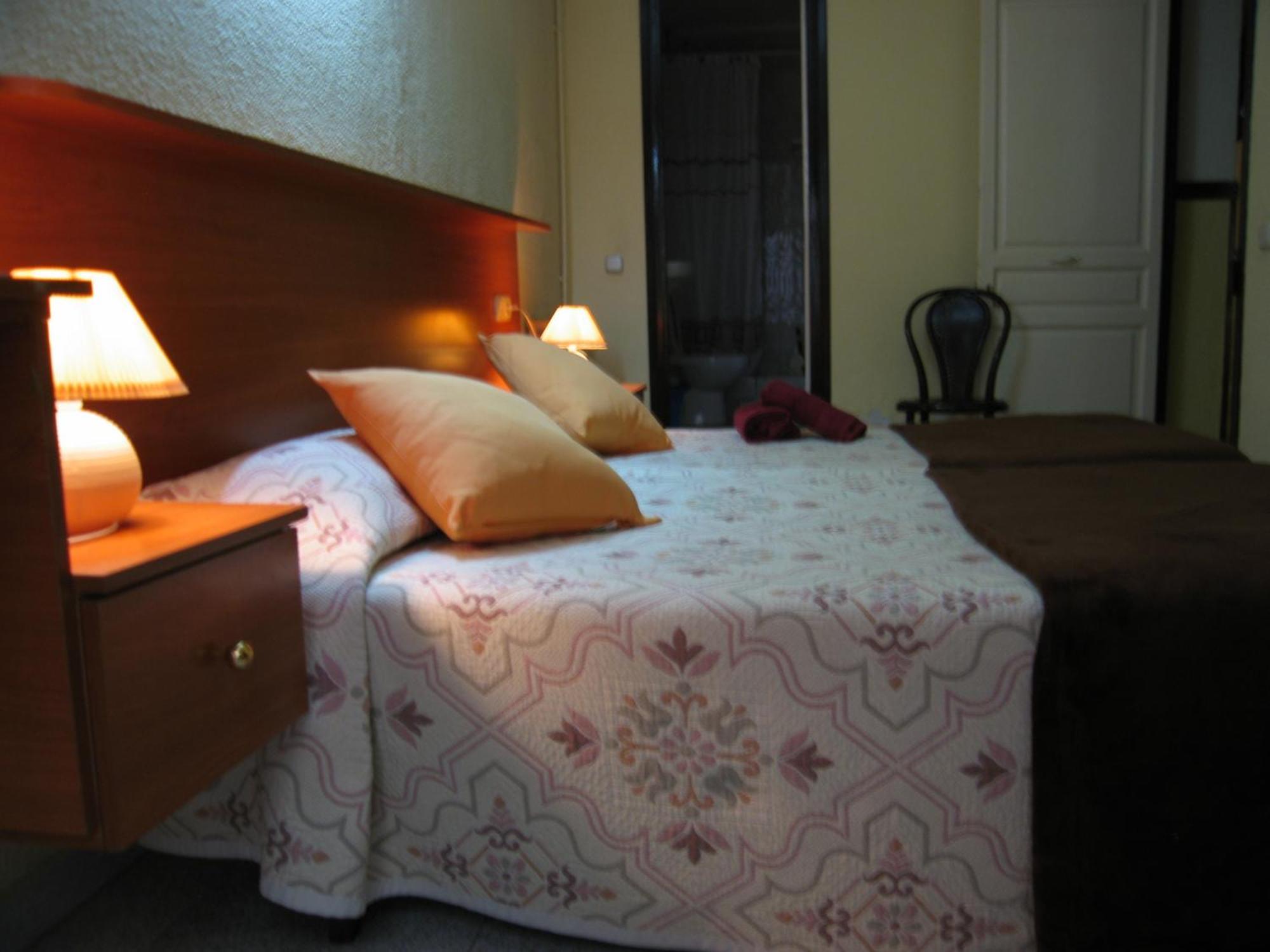 Pension Colmenero Barcelone Extérieur photo